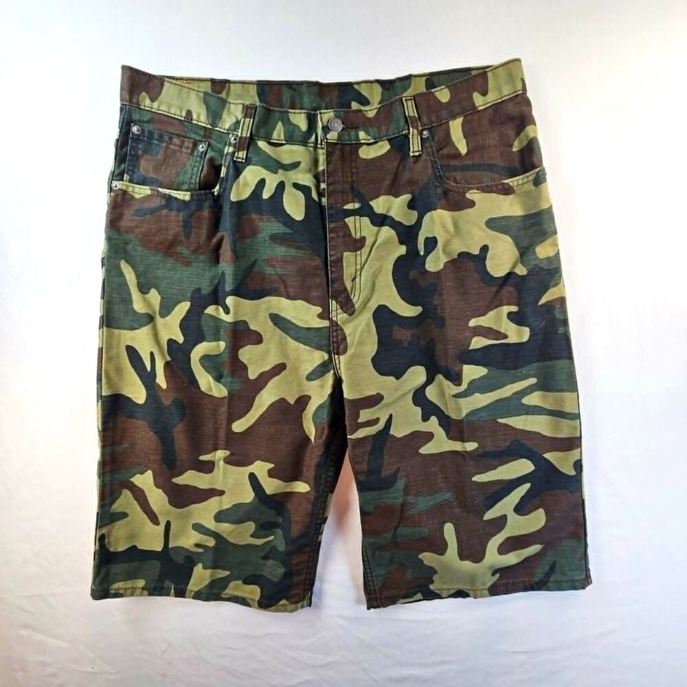 Levis 569 Camo Shorts Mens 38 Loose Straight Y2K Streetwear